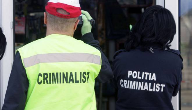 Descoperire șocantă! Fată de 17 ani găsită în parc, violată și cu gâtul tăiat - fondcriminalist11422899637-1439793019.jpg