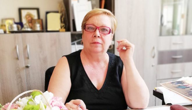 Decan Cristina Tamaș: Studenții străini care aleg Universitatea Ovidius pot opta pentru Anul pregătitor - fondcristinatamas-1531489653.jpg