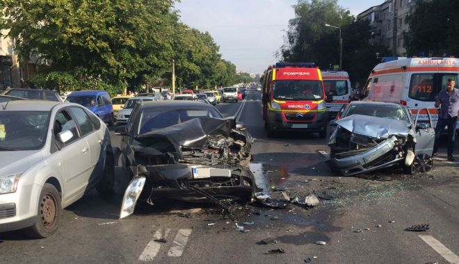 Cum a ajuns România campioana accidentelor rutiere tragice? Cine a propulsat-o în fruntea clasamentului european? - fondcumaajunsromaniacampioanaacc-1651169677.jpg