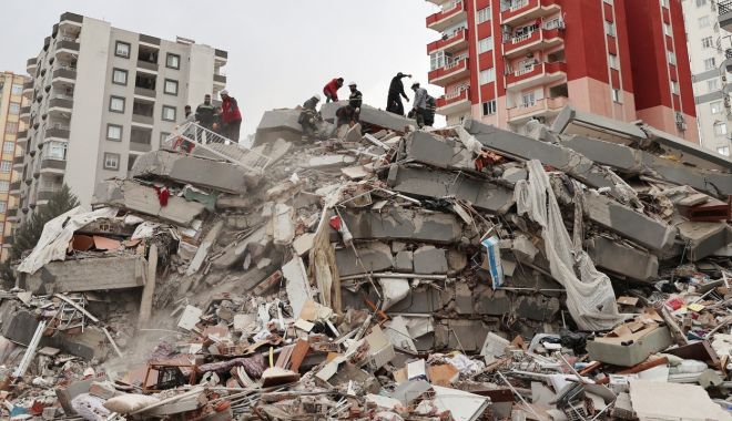 Banca Mondială estimează că seismele din 6 februarie au provocat pagube de 34,2 miliarde de dolari în Turcia - fondcutremurturcia-1677598515.jpg
