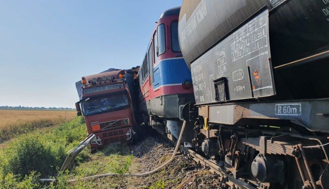 Dezastrul transporturilor românești a avut la „cârmă” 28 de miniștri - fonddezastrultransporturileprint-1631298730.jpg