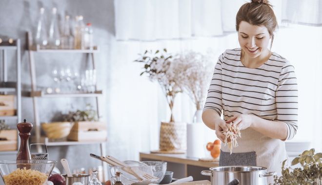 Intoleranța la gluten face „curățenie” în bucătăria bolnavilor - fonddietafaragluten-1624978888.jpg