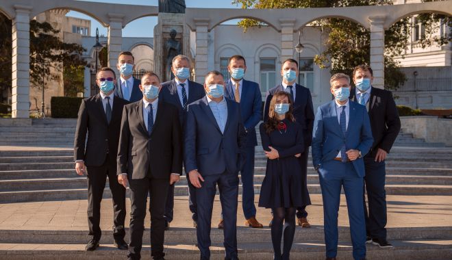 Propunerile PNL Constanța pentru Parlament: profesioniști care pot construi un viitor mai bun pentru români - fondechipapnl-1606843160.jpg