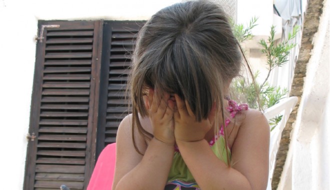 Fiecare divorț, cu povestea lui tulburătoare… - fondfiecaredivortcupov-1398794750.jpg