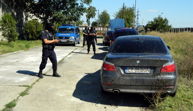 Fostul deputat Gabriel Bivolaru rămâne în arest, alături de ceilalți membri ai grupării sale - fondfurtpetrolbivolaru2137571803-1376030143.jpg