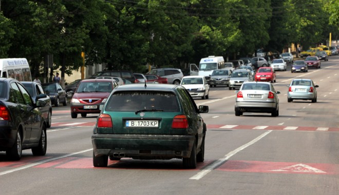 ȚEPE CU MAȘINI BULGĂREȘTI - fondgardamasinibulgaria1-1345736713.jpg