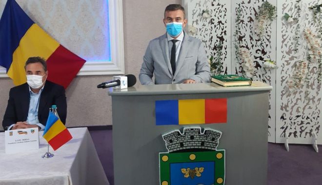 Lipsa parcărilor din oraşul Murfatlar, pe lista primarului George Cojocaru - fondgeorgecojocaru2-1605813864.jpg