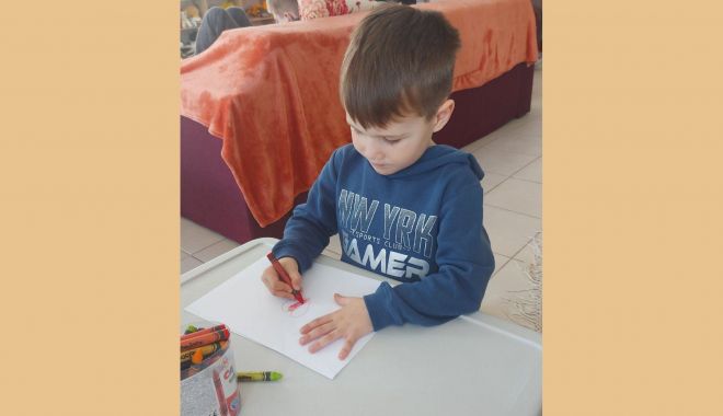 Apel către constănţeni. Îmbrăcaţi copiii sărmani, români şi ucraineni! - fondhaine22-1647957607.jpg