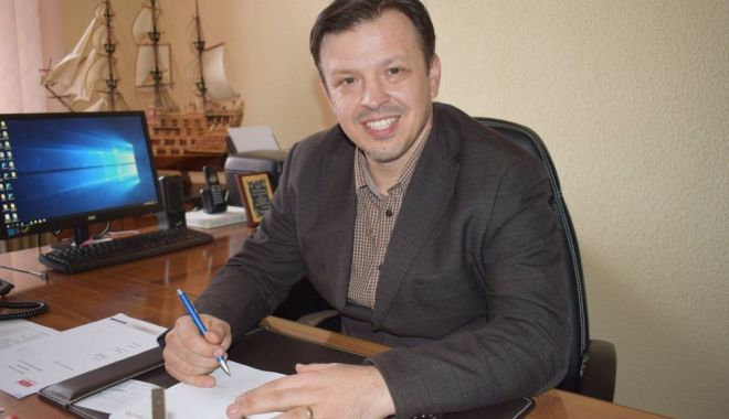 Primarul Viorel Ionescu: 