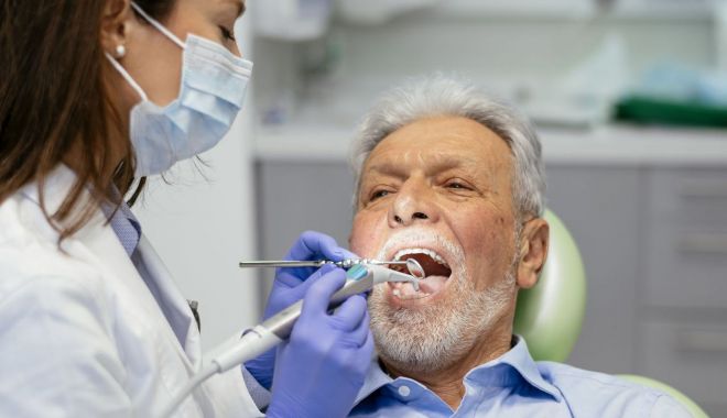 Controalele de rutină, esenţiale pentru durabilitatea implanturilor dentare - fondimplant1-1655997341.jpg