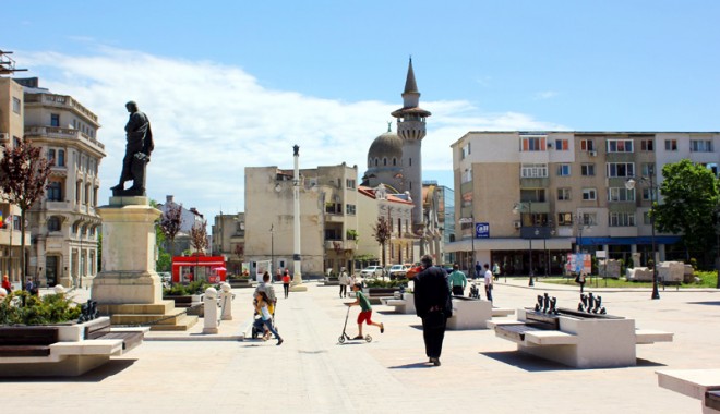 Constanța, prin ochii turiștilor străini. De ce sunt dezamăgiți vizitatorii - fondimpresiialeturistilorstraini-1409329669.jpg