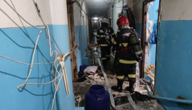 Incendii devastatoare, în miez de noapte. Trei victime au ajuns la spital, zeci de locuințe sunt distruse! - fondincendiiapartamente3-1649958799.jpg
