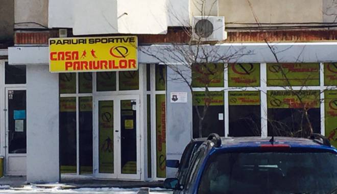 Jaf la o casă de schimb valutar. Angajată bătută și jefuită - fondjaf-1453229660.jpg