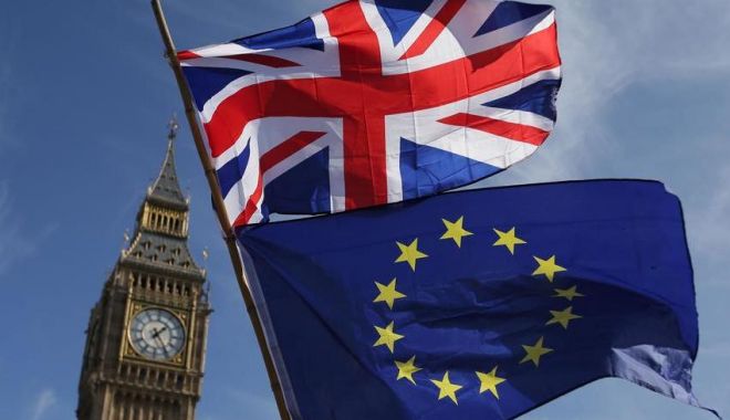 Marea Britanie a semnat cu Japonia primul mare acord comercial post-Brexit - fondmareabritaniejaponia-1603460226.jpg