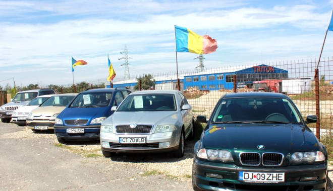 Mașina ta dă semne de oboseală? Iată cum îți dai seama că a venit vremea să o vinzi - fondmasina-1381672546.jpg