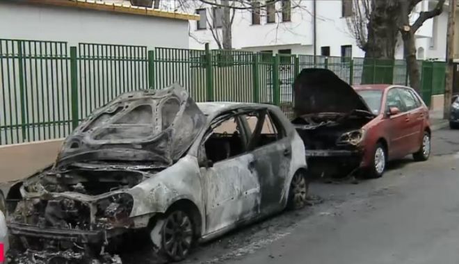 Constănțean care a incendiat două mașini, prins în baza urmelor biologice de pe un hanorac - fondmasiniincendiatepalazu1-1674489551.jpg