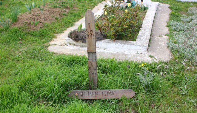 Morții fără nume din cimitirele Constanței - fondmortiifaranumecimitire2-1396547191.jpg