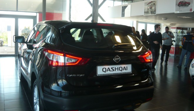Nissan Qashqai a ajuns la Constanța!  Iată cât costă și când poți face un drive-test - fondnissanqashqai-1395934244.jpg