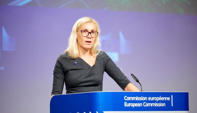 Oficialii europeni cred că vor fi gata pentru plafonarea preţului la petrolul rusesc începând cu 5 decembrie - fondoficialiue-1669043622.jpg