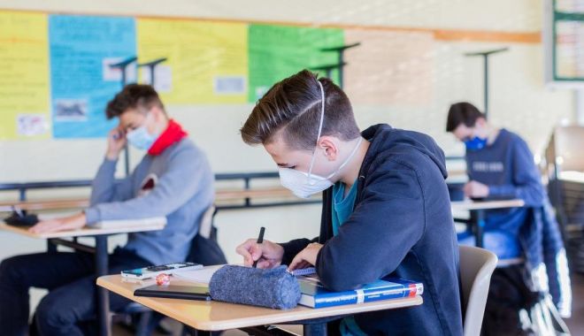 O nouă simulare a examenelor naţionale, la Constanţa. Testările, programate înainte de Paște - fondonouasimularejudeteana-1617814887.jpg