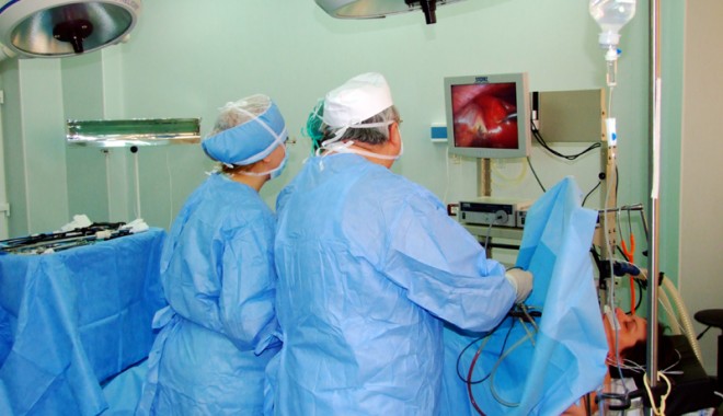 Operații pentru micșorarea stomacului, într-o clinică din Constanța - fondoperatiipentrumicsorareastom-1396888008.jpg