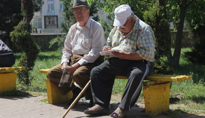 Lege nouă pentru pensionari. Cine poate ieși mai devreme la pensie? - fondpensionar-1436201478.jpg