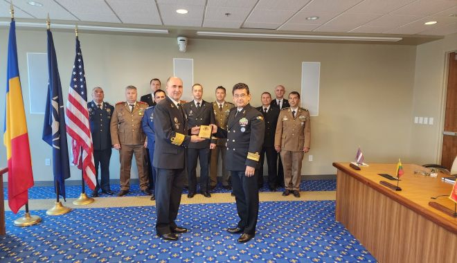 Șeful Forțelor Navale Române, în vizită la Pentagon. Securitatea la Marea Neagră, principalul subiect de discuții - fondpentagonpanait2print-1665422447.jpg