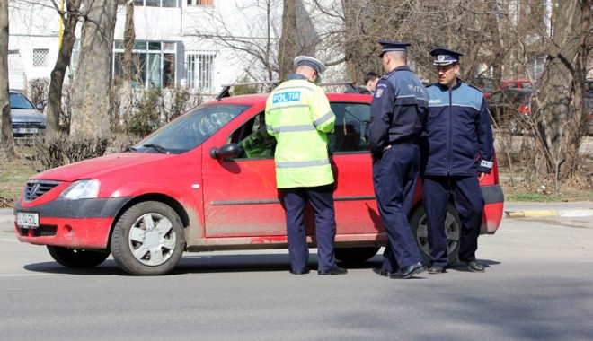 Ce au făcut polițiștii români în Bulgaria, în minivacanță - fondpolitia51349616543-1367922919.jpg
