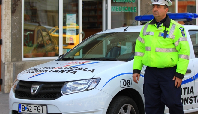Polițiștii locali au primit interzis la amenzi în trafic. 