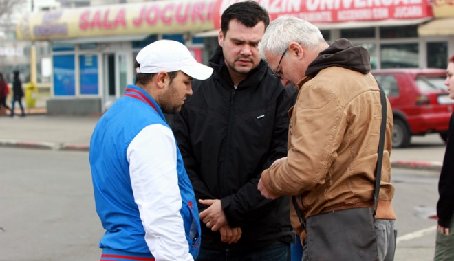 Polițiști la pândă: Pe urmele șuților din Constanța! - fondpolitistilapandapeurmelesuti-1390147998.jpg