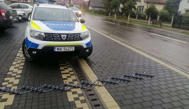 Polițiștii din Constanța s-au dotat: pistoale scoase din țiplă, mașini și body-camere! - fondprintdotaripolitie3-1603206240.jpg