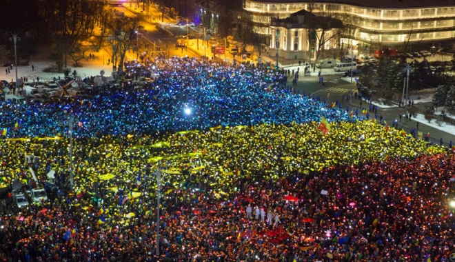 Zeci de mii de români, în stradă împotriva Guvernului Grindeanu - fondprotest-1487001121.jpg