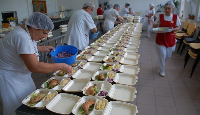Pacienţii internați în Spitalul Județean Constanța riscă să rămână flămânzi. „Prețurile au luat-o razna!” - fondprotestspital-1645469517.jpg