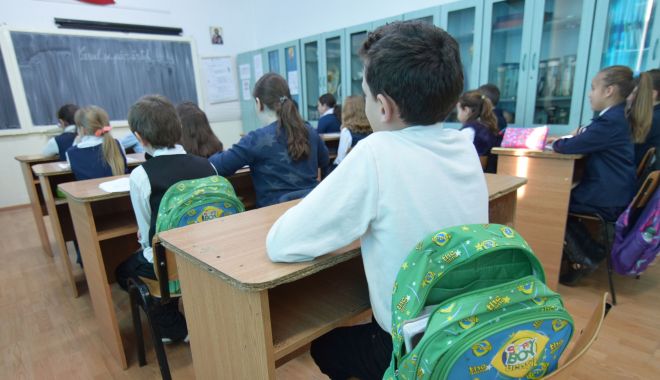 Elevii cer mai mulți psihologi școlari. 
