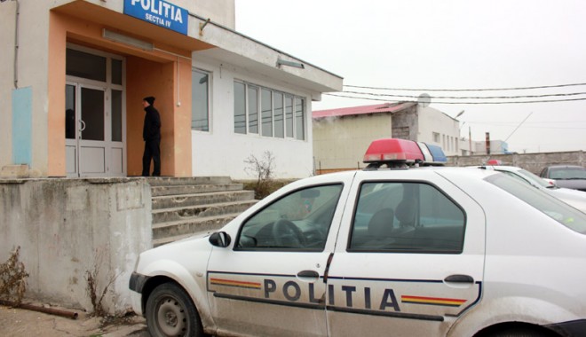Purici și igrasie în secțiile de poliție din Constanța - Galerie foto - fondpuricisiigrasiesectiaivpolit-1407168650.jpg