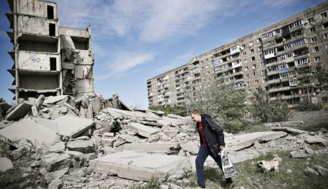 Rușii au bombardat 40 de orașe din Donbas. Zelenski cere mai multe arme Occidentului - fondrazboi92-1653572414.jpg