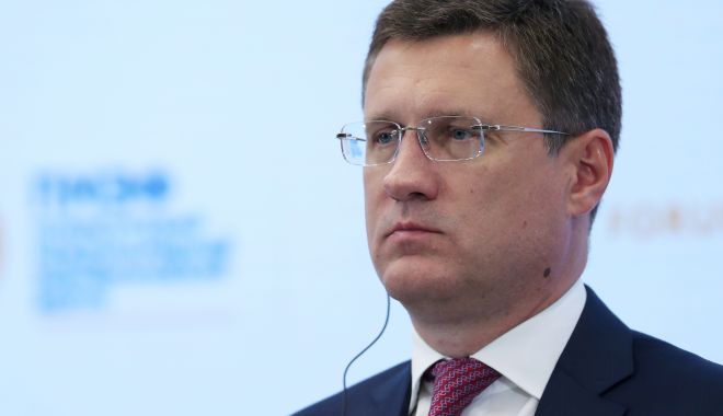 Rusia preferă să reducă producţia de ţiţei în loc să-l vândă statelor care plafonează preţurile - fondrusiatitei-1669125253.jpg