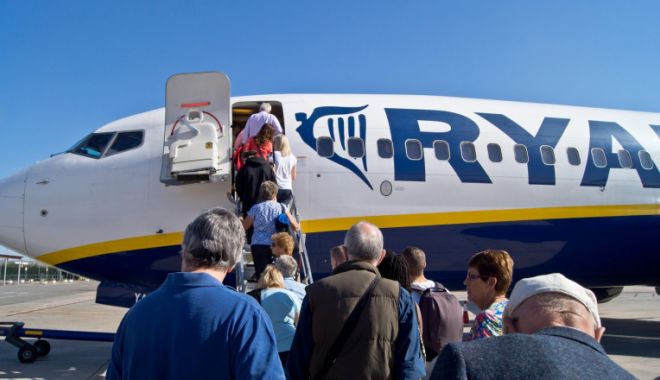 Ryanair obligă pasagerii cu pașaport sud-african să facă un test cu limba asociată apartheidului