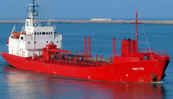 Sancţiunile vizând petrolul rusesc au aruncat în aer piaţa tancurilor petroliere vechi - fondsanctiunipetrol-1670346581.jpg