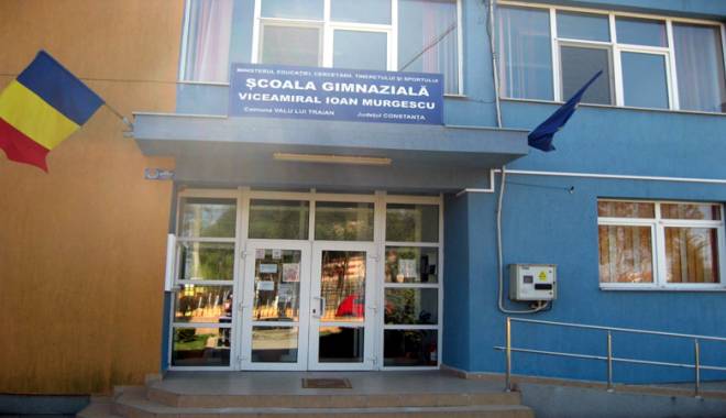 Scandal în învățământul constănțean. Învățătoare acuzată de agresiune - fondscandal-1455902996.jpg