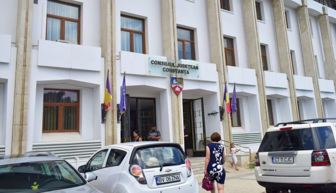 Ședință la CJC. Consilierii județeni au căzut la pace și au repartizat banii la primării - fondsedintacjc-1594554029.jpg