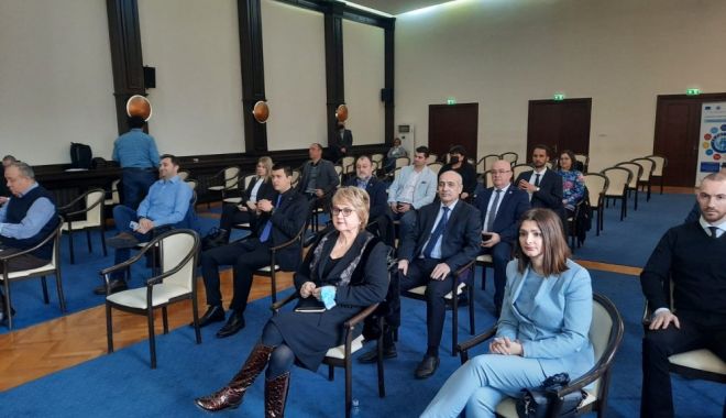LIVE TEXT / A început şedinţa extraordinară a Consiliului Local Constanţa.