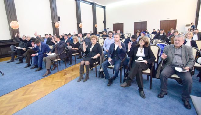 Bursele pentru elevi și acordarea locurilor de veci revoluționarilor, pe lista Consiliului Local - fondsedintaconsiliullocal8-1521377721.jpg