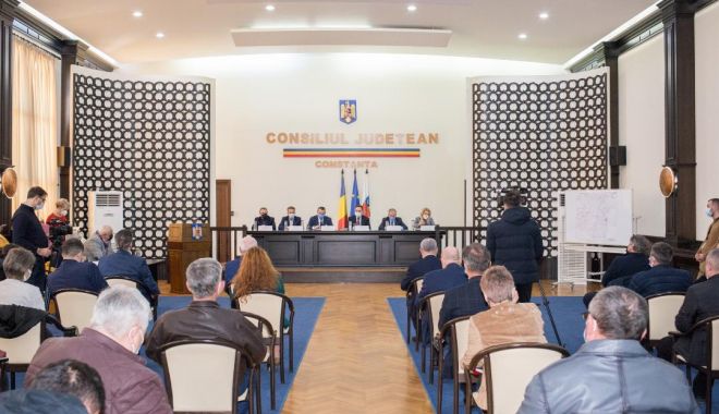 Edilii din județul Constanța, discuții cu președintele CJC pentru racordarea localităților la rețeaua de gaze naturale - fondsedintalacjccuprimarii-1644604974.jpg