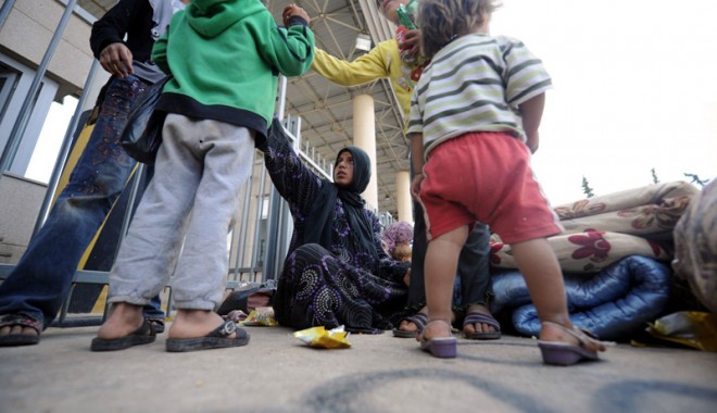 Drama refugiaților din Siria: Constanța este un oraș prea scump pentru ei! - fondsiriarefugiati-1373642478.jpg