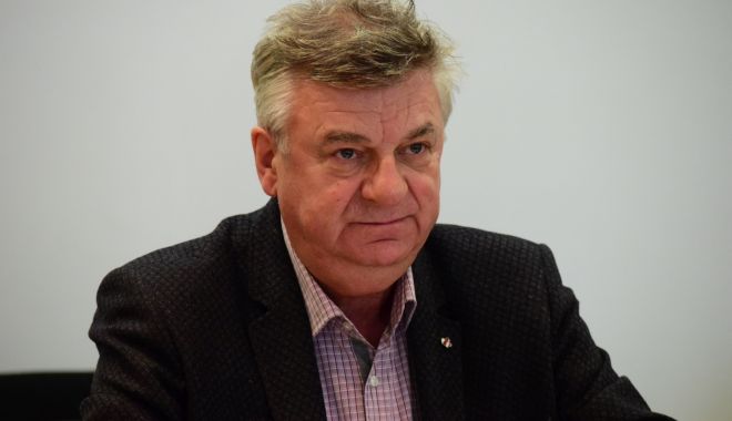 Dr. Sorin Rugină: „Am putea să sperăm că scăpăm de mască până la sfârşitul anului viitor” - fondsorinrugina4-1620840256.jpg