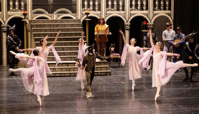 Ofertă generoasă de spectacole în acest weekend, pe scenele celor trei teatre - fondspectacoleweekend-1666978661.jpg