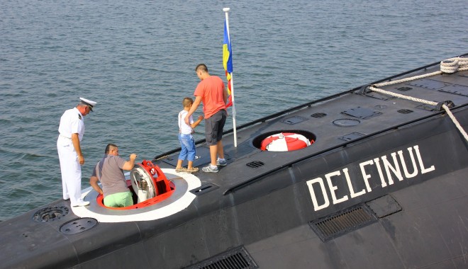 Galerie foto / Arma secretă a Marinei Române a ajuns piesă de muzeu. Când se va mai scufunda Delfinul? - fondsubmarinuldelfinul2-1407738921.jpg