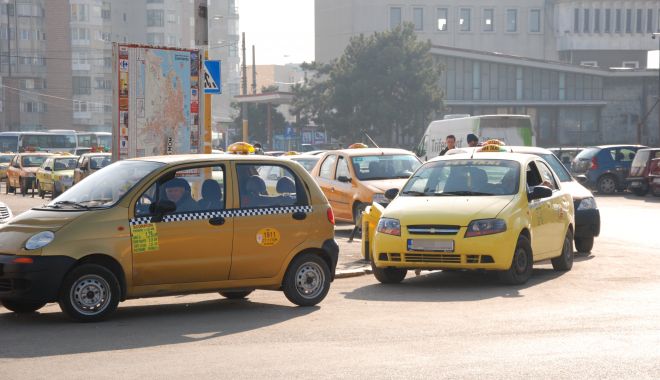 Taximetriştii, riposte cu administraţia locală! „Favorizați Uber-ul!” - fondtaxidezbaterepublica-1618507148.jpg