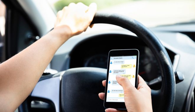 Morți și răniți în accidente! Tragedii pe șoselele din Constanța, din cauza telefonului mobil - fondtelefon-1584050501.jpg
